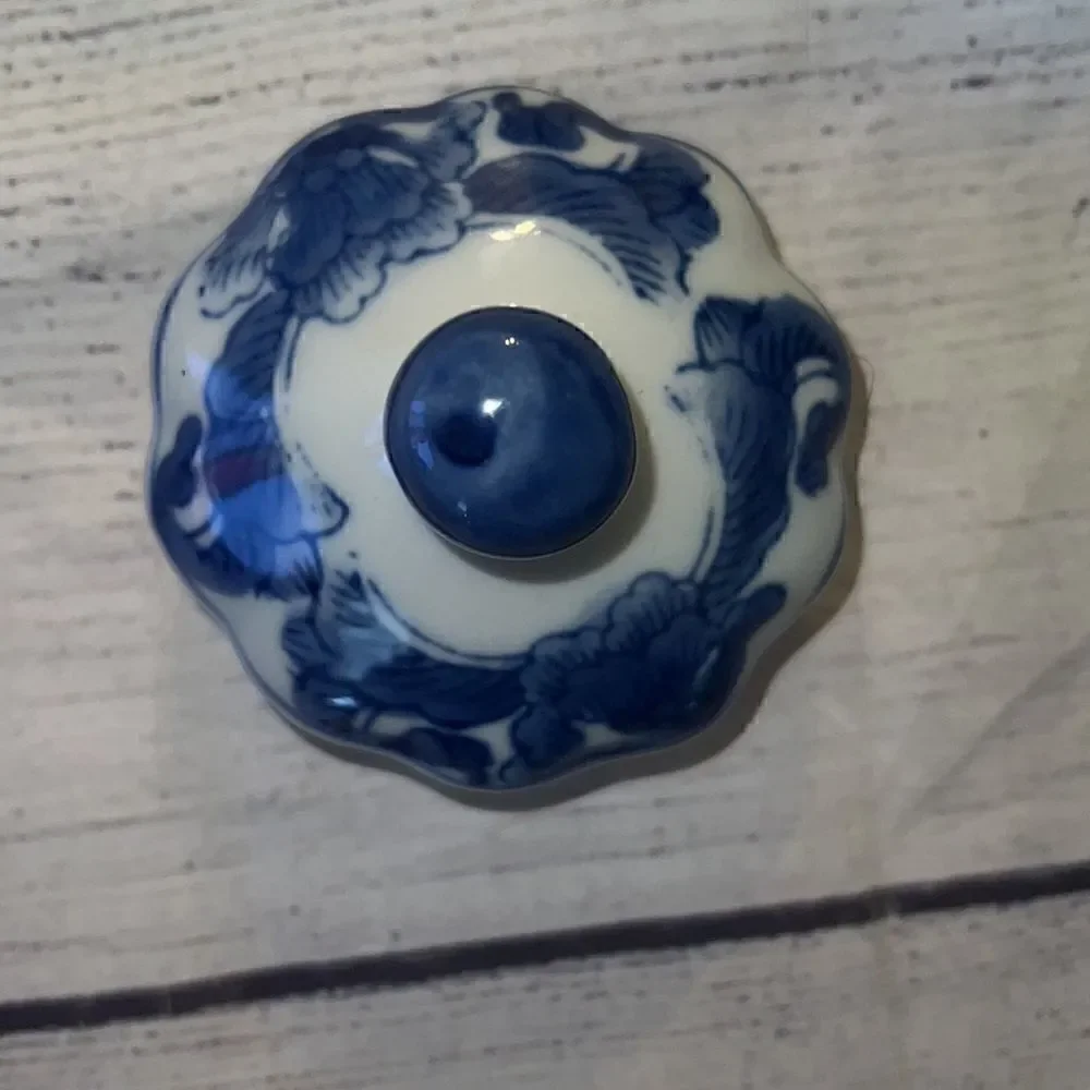 Blue & White Floral Turtle Teapot Tortoise Vintage China Unique Kitsch FLAW